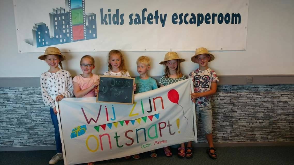 Kids safety escaperoom